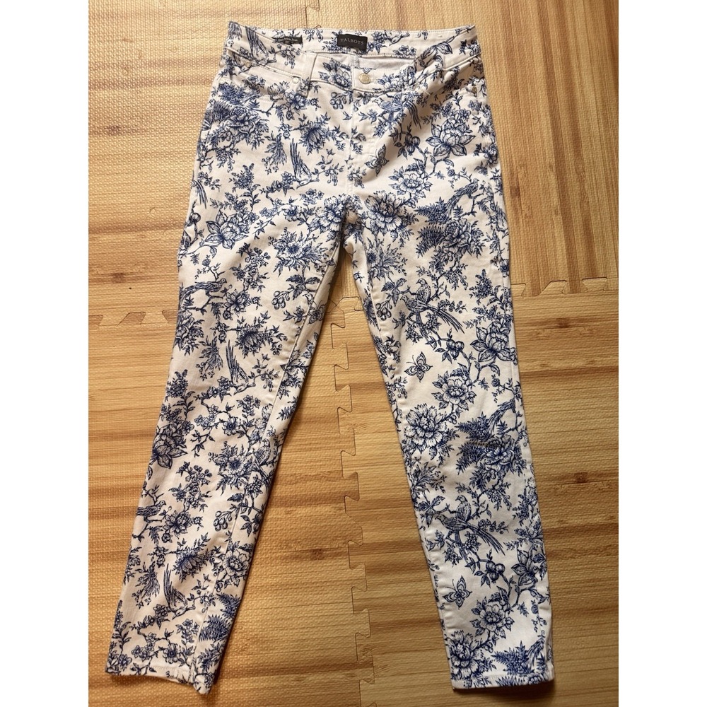 Talbot's Printed Skinny Ankle Jean Size 6 White Navy Floral Birds Mid Rise EUC
